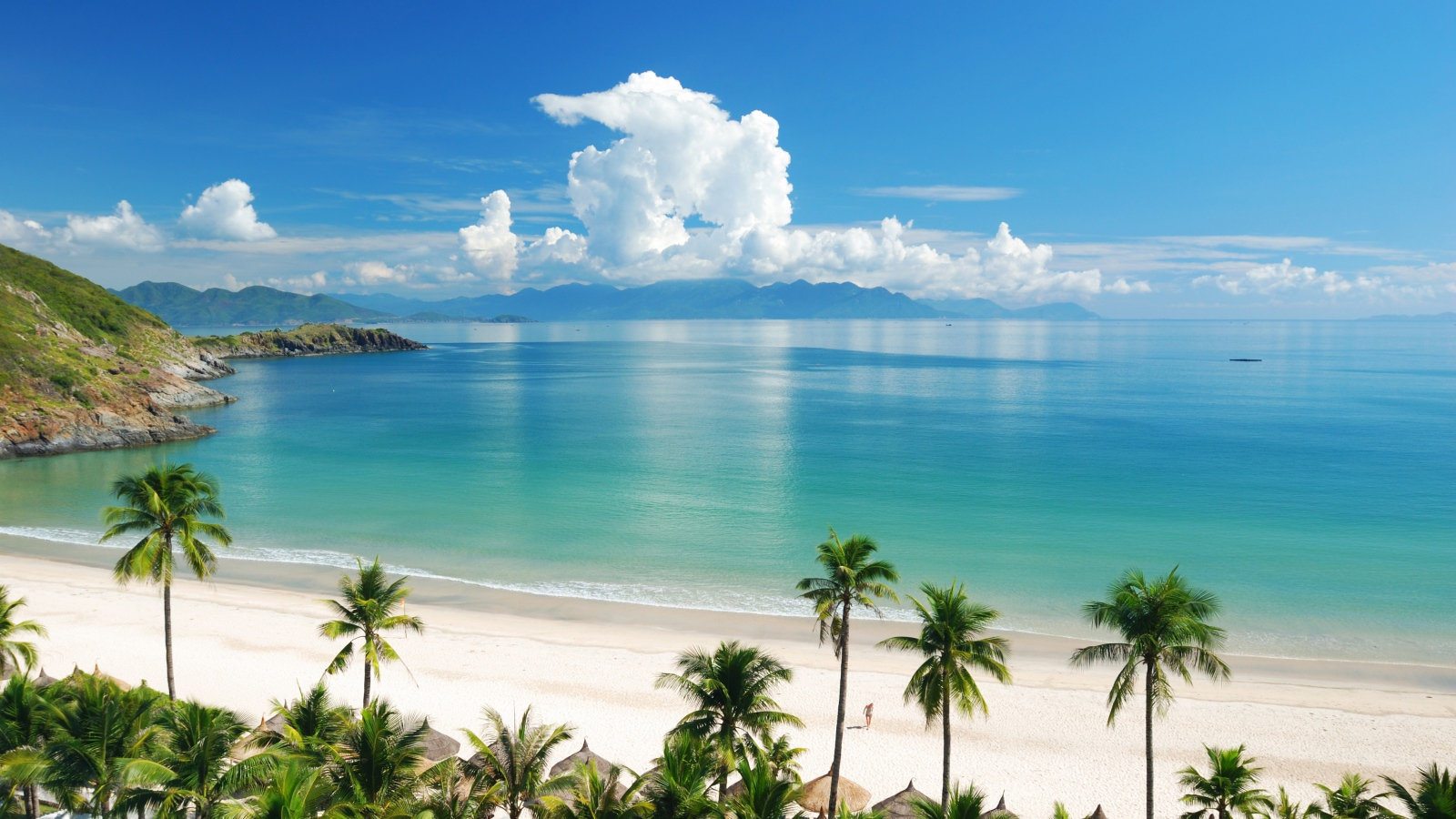 how to travel in goa
